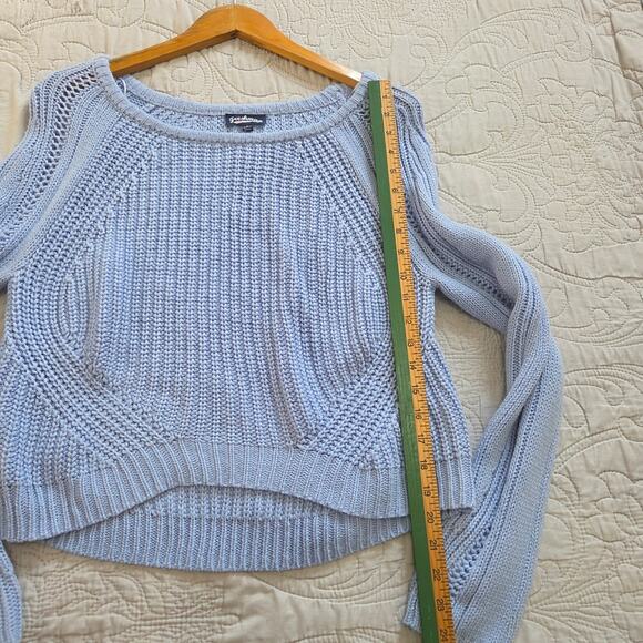 Freshman Woman's Light Blue Knit Sweater Size Large - Picture 7 of 8